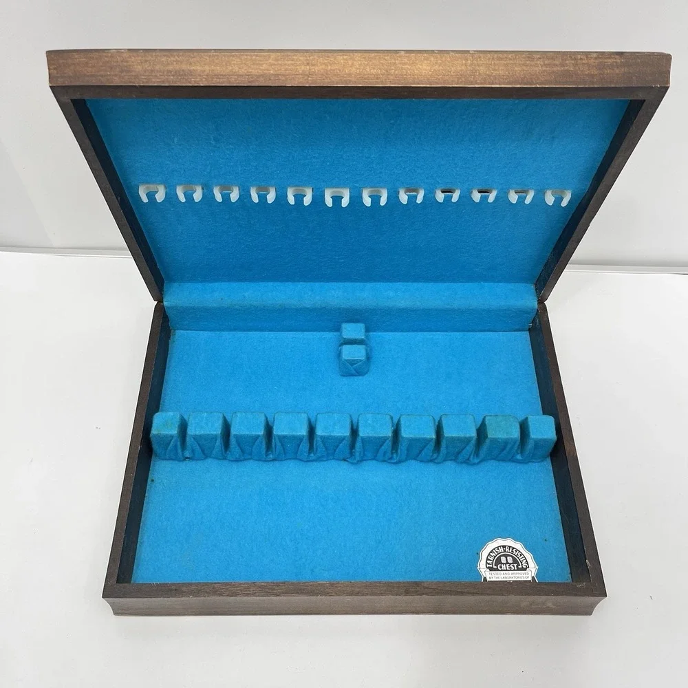 Vintage Tarnish Proof Brown Wood Flatware Chest Storage Turquoise Felt AS IS